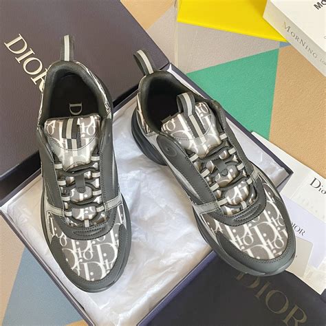 dior cd diamond pattern replica sneakers|dior b22 cheap rep.